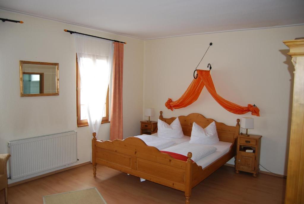 Nackenheim Landhotel St. Gereon الغرفة الصورة